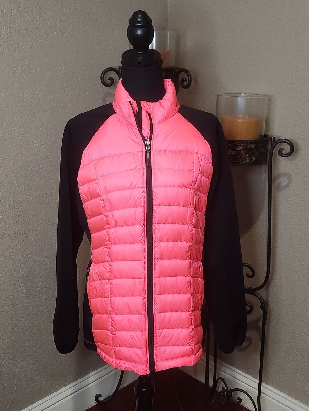 32 Degrees Weatherproof Neon Pink Quilted Black Sleeve Hybrid Jacket Size Large